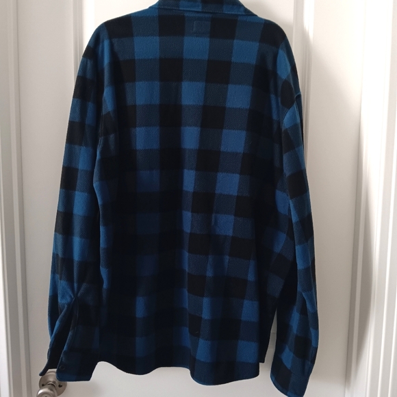 2XLT Wrangler Fleece button down shirt - Picture 4 of 7